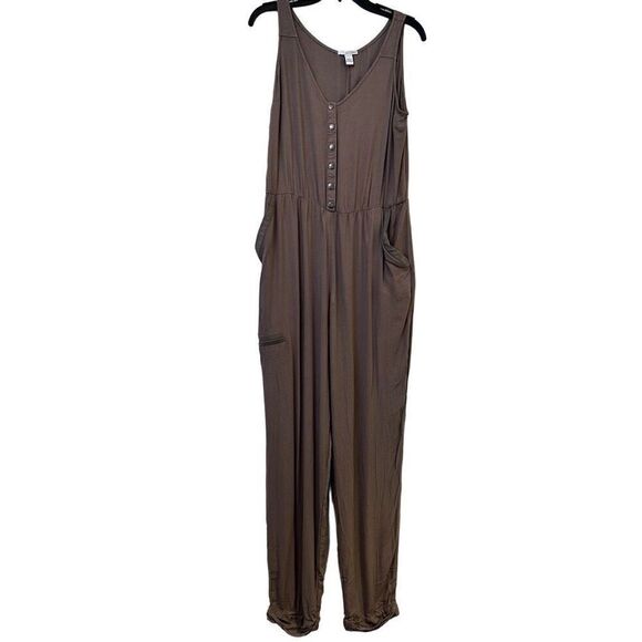 Astars Half Snap Button Front V Neck Sleeveless Jumpsuit Military Olive Medium - Picture 1 of 4